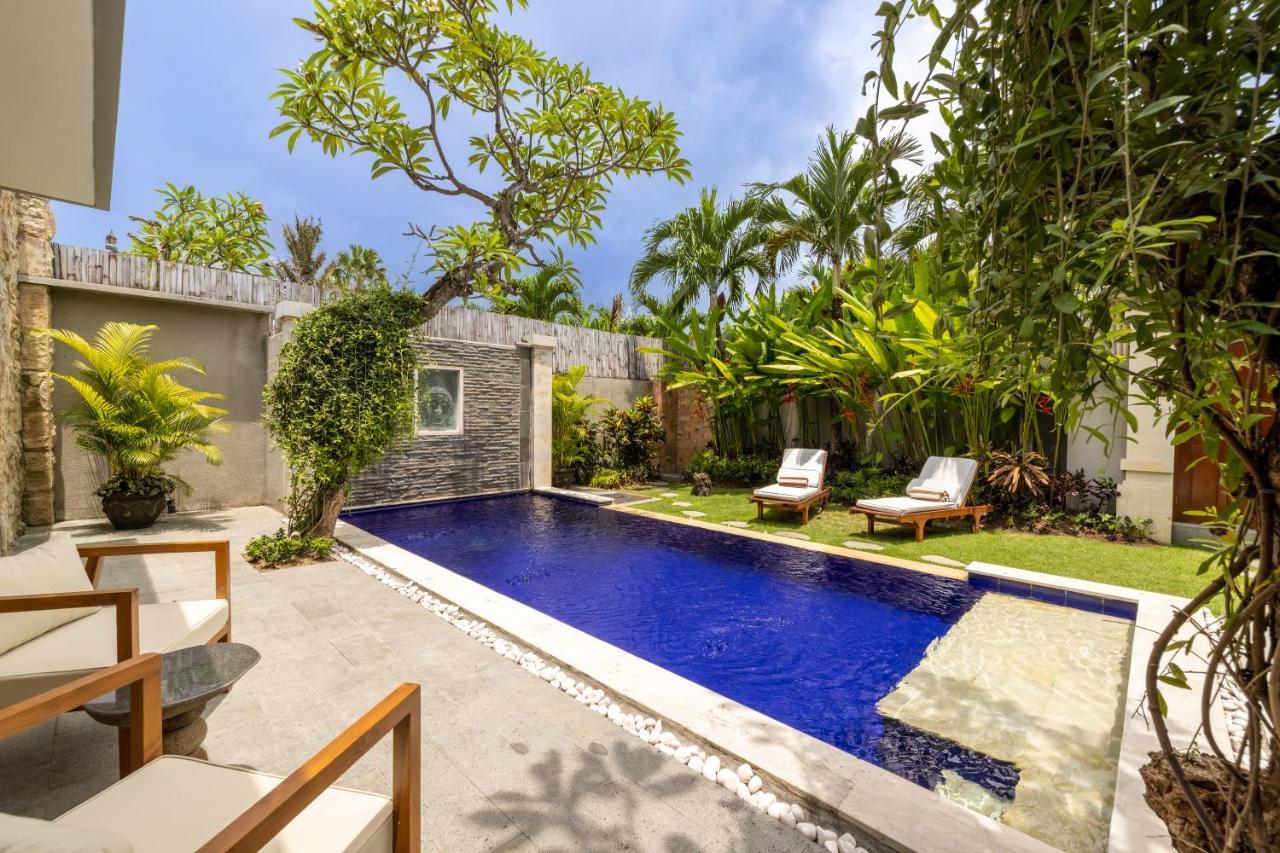 Bali Voyage Villa Seminyak Exterior foto