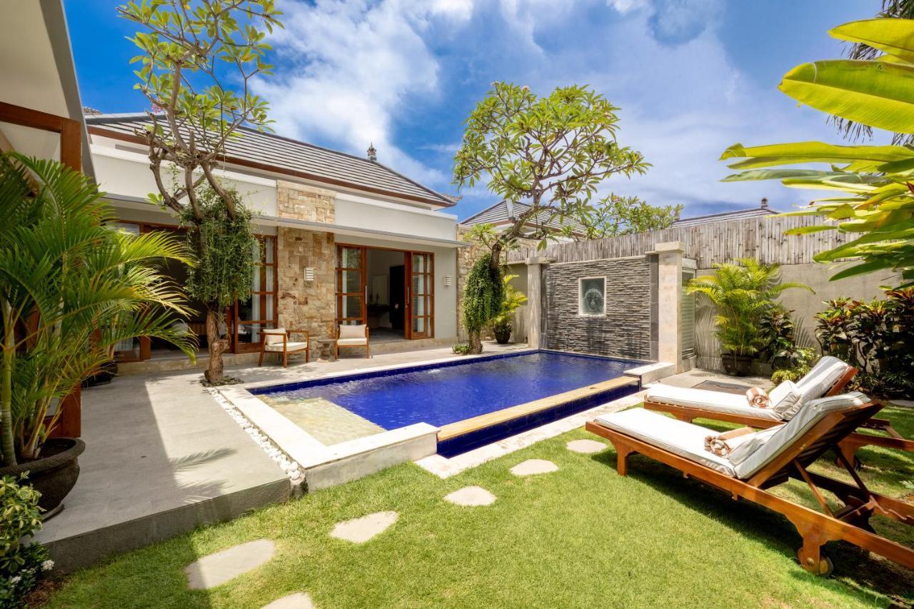 Bali Voyage Villa Seminyak Exterior foto